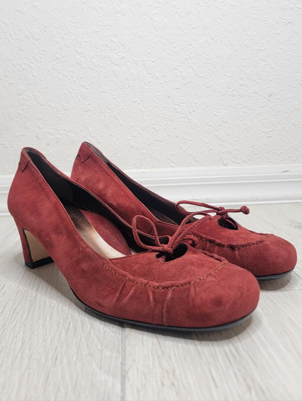 TARYN ROSE Rust Red Suede Block Heel Pump 39.